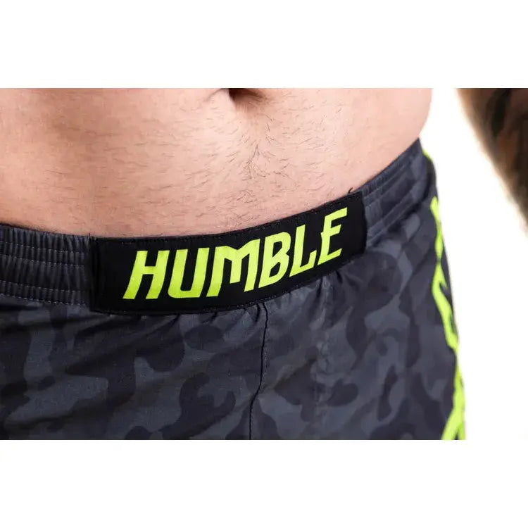 Humble logo on the elasticated waist band