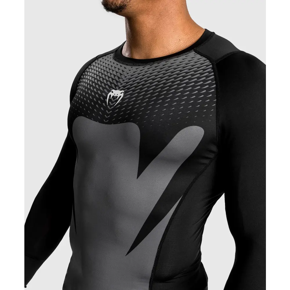 Venum Attack Long Sleeve Rashguard - MASA