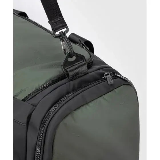 End pouch detail with clip for shoulder strap