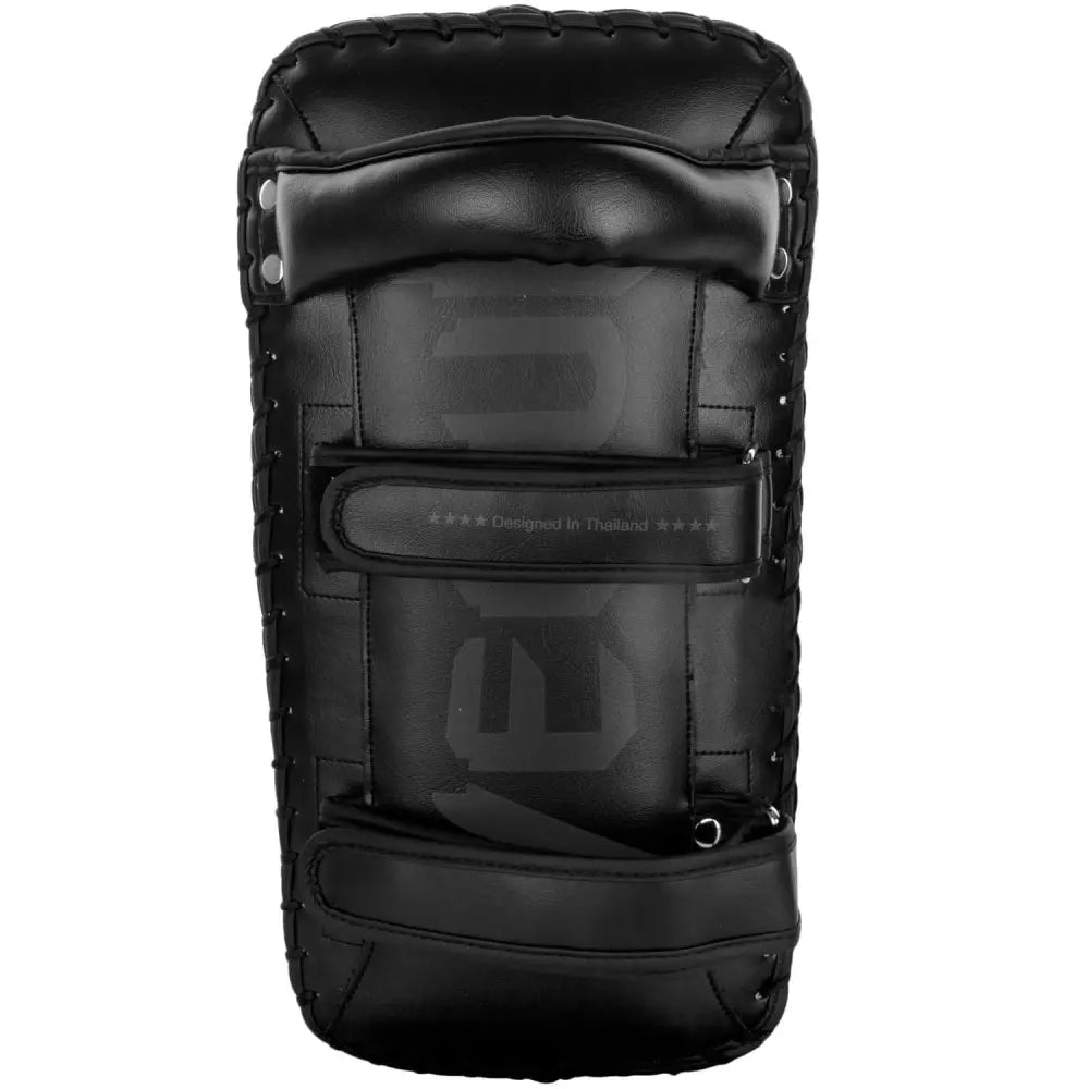 Venum Giant Kick Pads Black