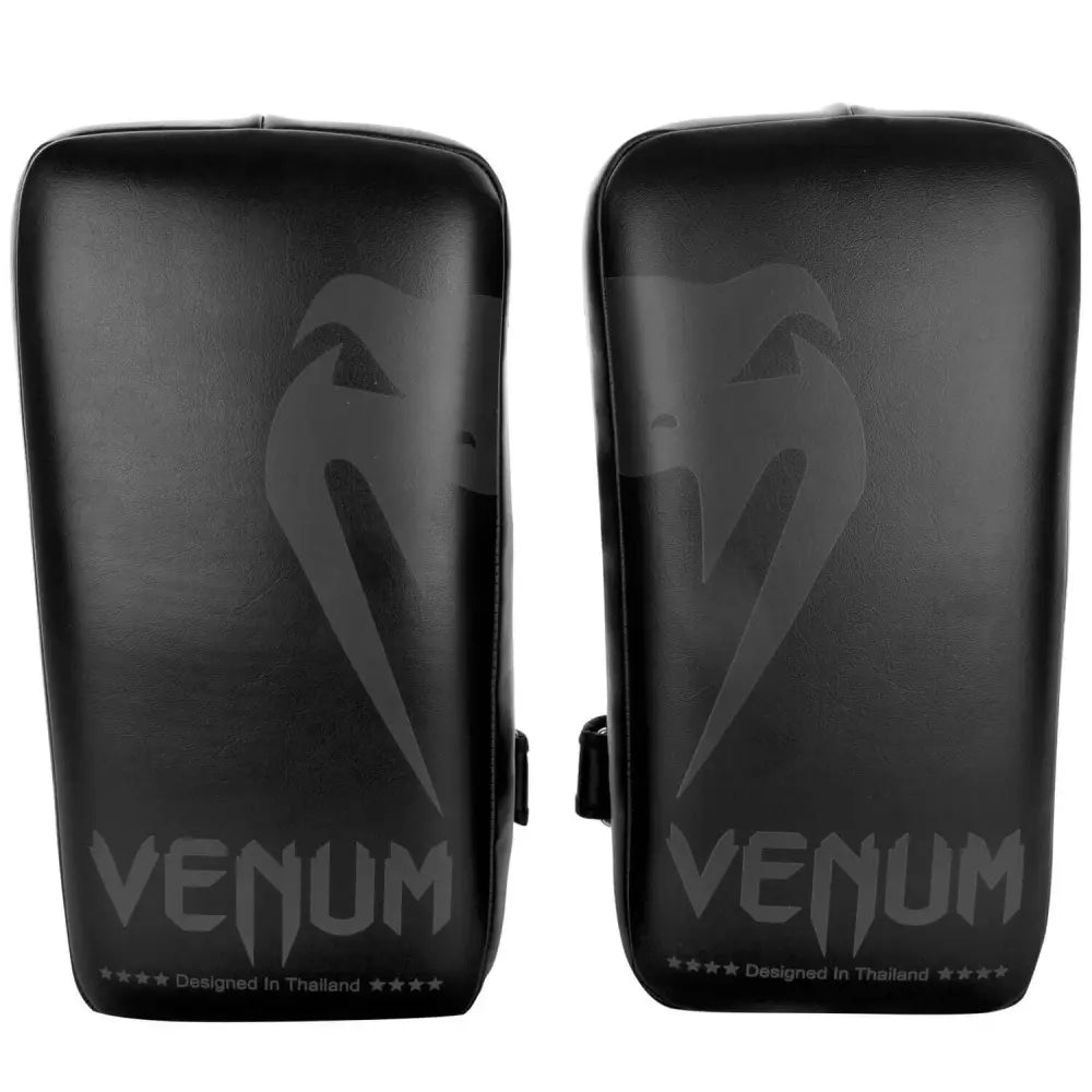 Venum Giant Kick Pads Black