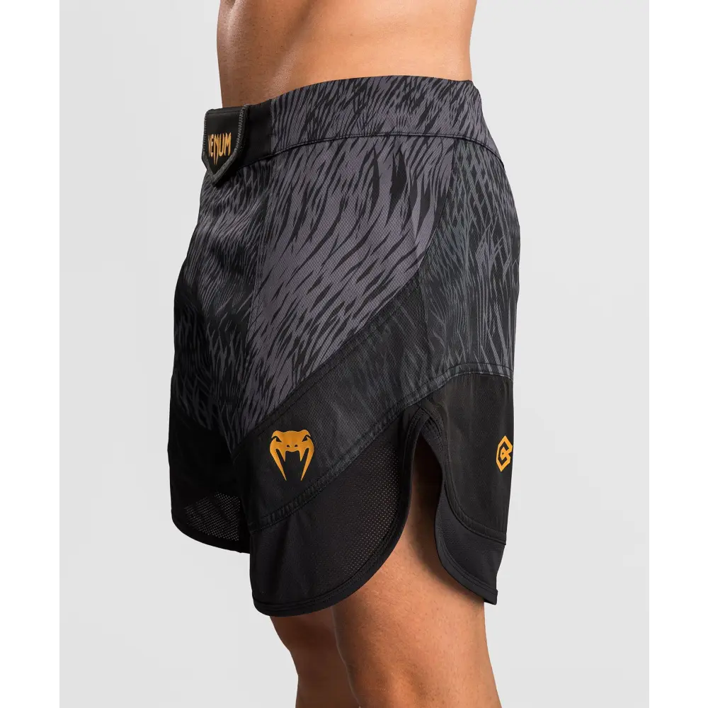Venum x Chimaev Wild Borz Fightshorts - Black/Grey