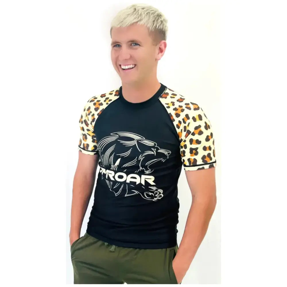 Uproar Leopard Short Sleeve Rashguard