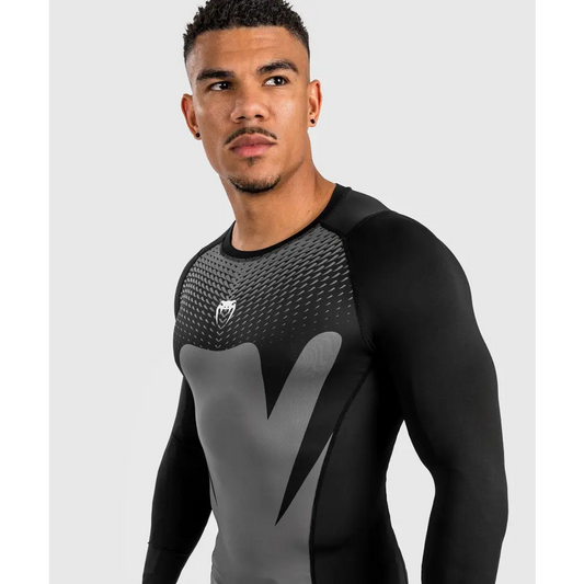 Venum Attack Long Sleeve Rashguard - MASA