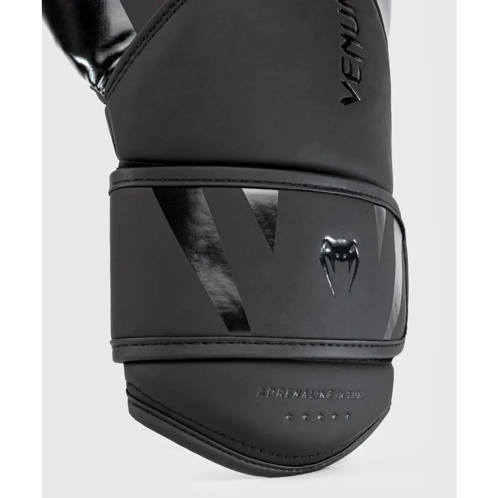 Venum Challenger 4.0 Boxing Gloves - Black/Black - MASA