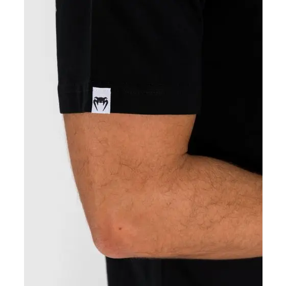 arm logo detail - venum tee