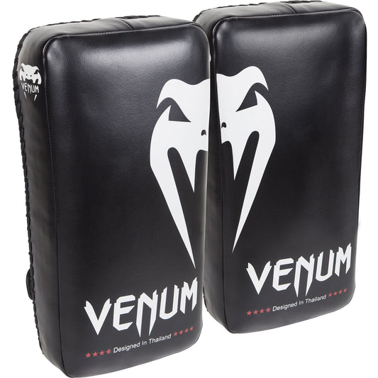 Venum Giant Kick Pads W/B